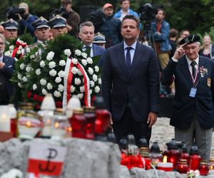 Uroczystość pod pomnikiem Polegli Niepokonani (1.08.2025)