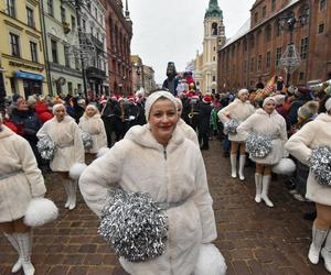 Orszak Trzech Króli w Toruniu. Tak wyglądał 6 stycznia 2024 roku na starówce