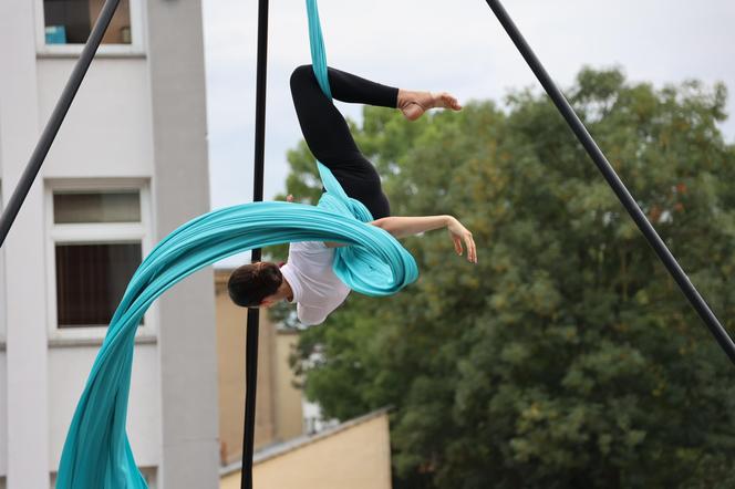 Carnaval Show w Plazie w Lublinie. Było zianie ogniem, pokaz iluzji i żonglerki oraz spektakl aerialowy!