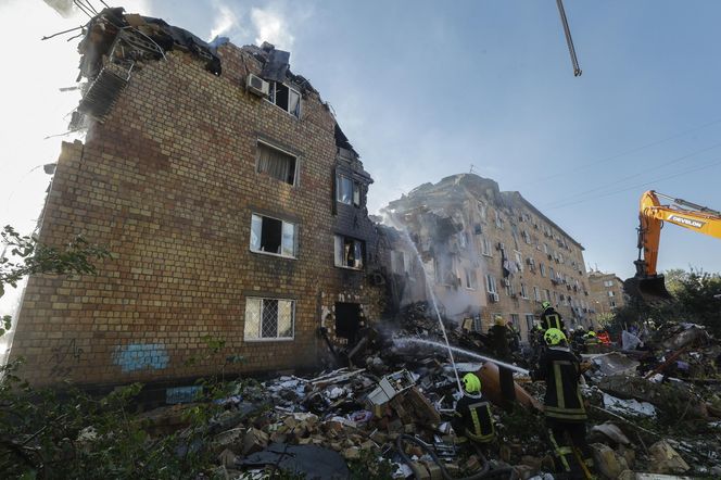 Do 23 wzrosła liczba ofiar śmiertelnych rakietowo-dronowego ataku Rosji na Kijów