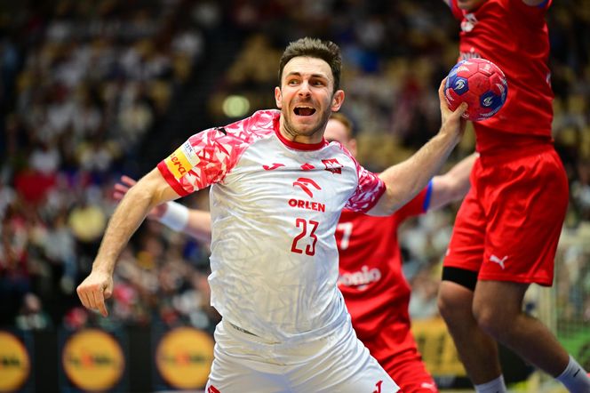 Węgrzy za silni. Kiepski start mistrzostw Europy polskich szczypiornistów