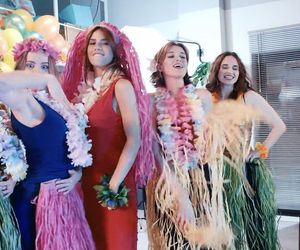 M jak miłość odc. 1884. Kama (Michalina Sosna), Aneta (Ilona Janyst), Ania (Alina Szczegielniak), Pati (Iza Budzinowska), Malwina (Klaudia Gryboś),