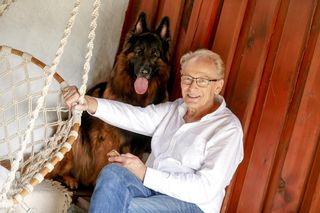 Jacek Borkowski pokazał dorosłe dzieci. Podobni do znanego taty?