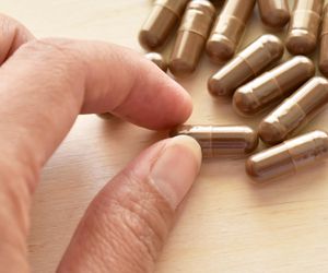 Grzybowe suplementy zyskują na popularności. Czy warto po nie sięgnąć?