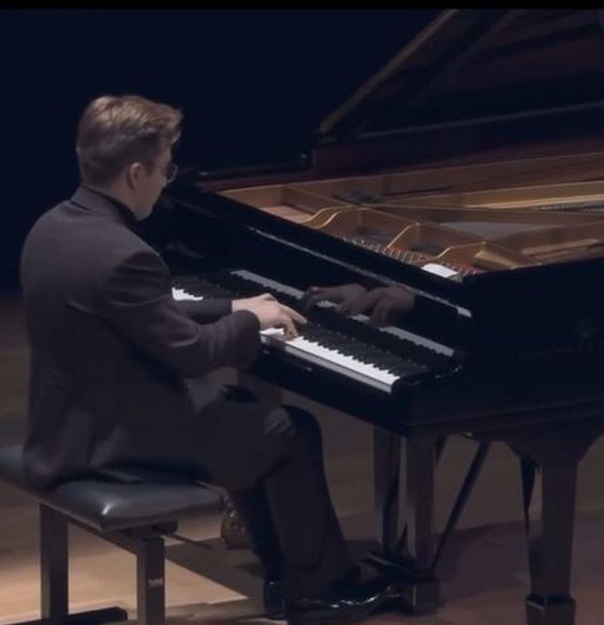 "Piotr Alexewicz: Kim jest jedyny Polak w finale Konkursu Chopinowskiego?