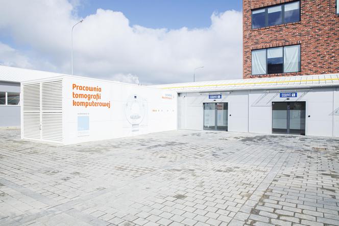 Szpital tymczasowy we Wrocławiu zaczyna przyjmować pierwszych pacjentów