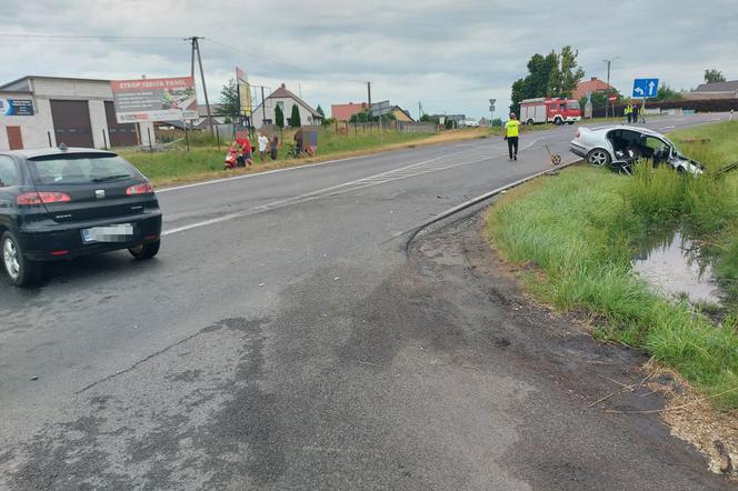 Tragiczny wypadek na trasie Barcin-Żnin! Pasażer zginął na miejscu [ZDJĘCIA]
