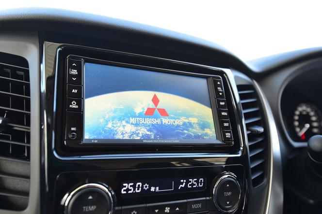 2016 Mitsubishi Pajero Sport