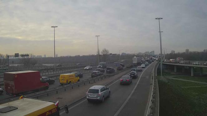 Na trasie S8 utworzył się gigantyczny korek