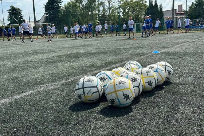 Testy sprawnościowe do Klasy Mistrzostwa Sportowego Górnika Konin za młodymi piłkarzami