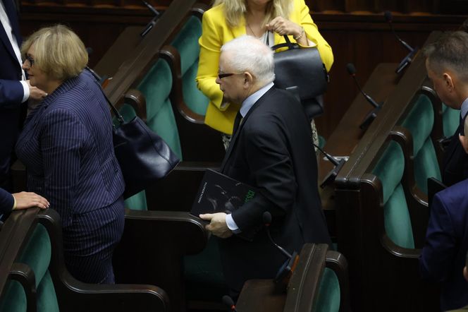 Jarosław Kaczyński. 18. posiedzenie Sejmu X kadencji