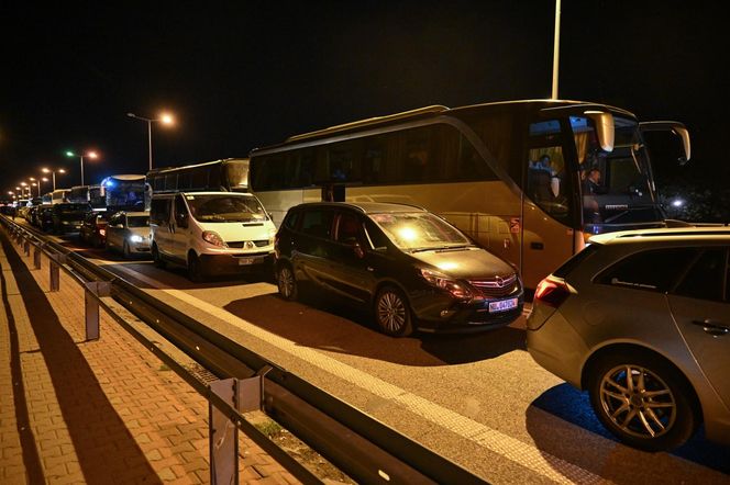 Granica z Białorusią częściowo otwarta. 270 tirów w kolejce pod Koroszczynem