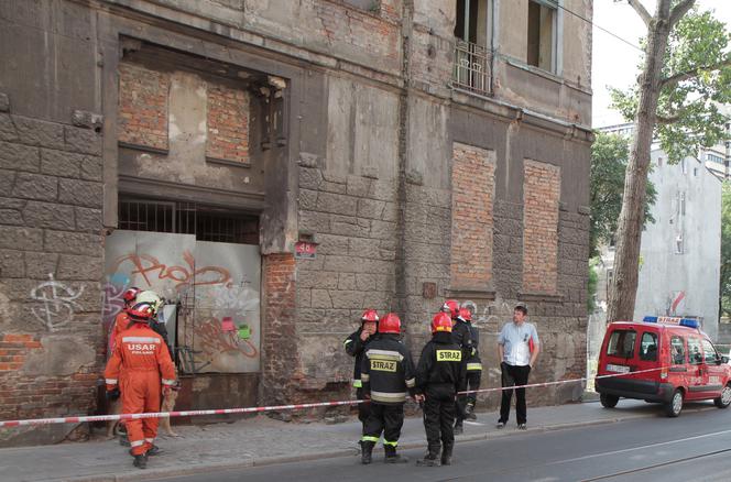 Zawalona kamienica Łódź 4