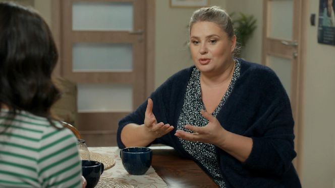 Barwy szczęścia, odcinek 3184. Weronika (Maria Świłpa), Aldona (Elżbieta Romanowska)	