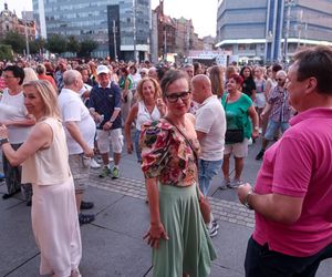 Potańcówka na Rynku w Katowicach 16 sierpnia 2025