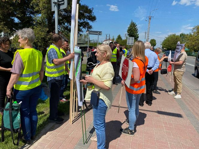 Powiat siedlecki: mieszkańcy gminy Wiśniew sprzeciwiają się budowie asfaltowni