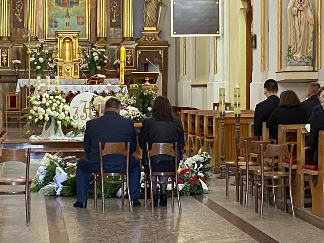 Pogrzeb Karoliny z Gocławia. Ostatnie pożegnanie w Grajewie 