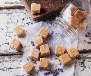 Jak zrobić idealne domowe krówki? Przepis na słodką doskonałość!