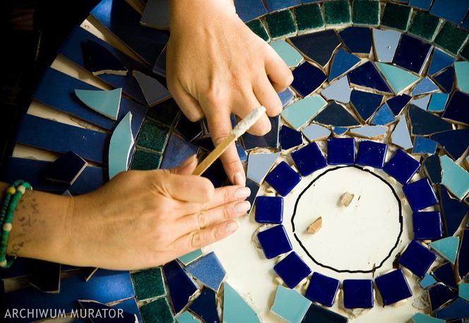 Jak zrobić stolik z mozaiką
