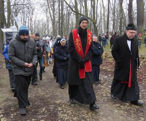 Misterium Męki Pańskiej na kalwaryjskim wzgórzu w Piekarach Śląskich