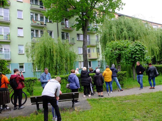 Cud w Parczewie? Modlitwy przy niezwykłym wizerunku. "Bóg chce nam coś powiedzieć"