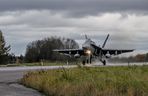 Kanadyjskie CF-18 i CC-130 w Krajach Bałtyckich