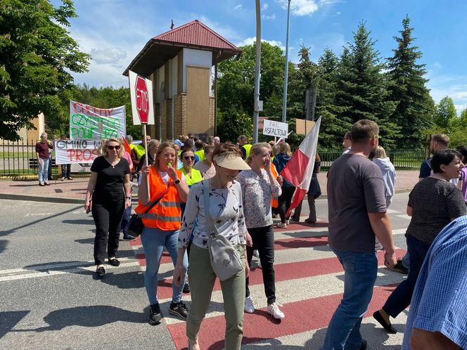 Powiat siedlecki: mieszkańcy gminy Wiśniew sprzeciwiają się budowie asfaltowni