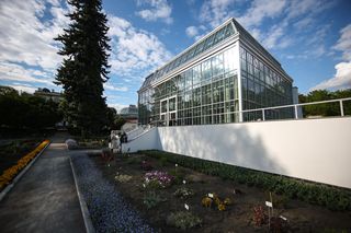 Nowa oranżeria w Ogrodzie Botanicznym UJ. Zastąpiła poprzedniczkę z XIX wieku [GALERIA]