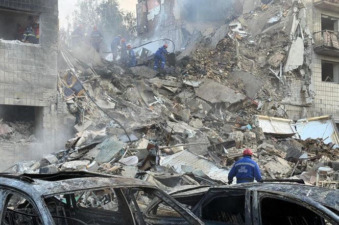 Ponad 440 dronów i 32 rakiet użyła Rosja ostatniej nocy do ataków na Kijów