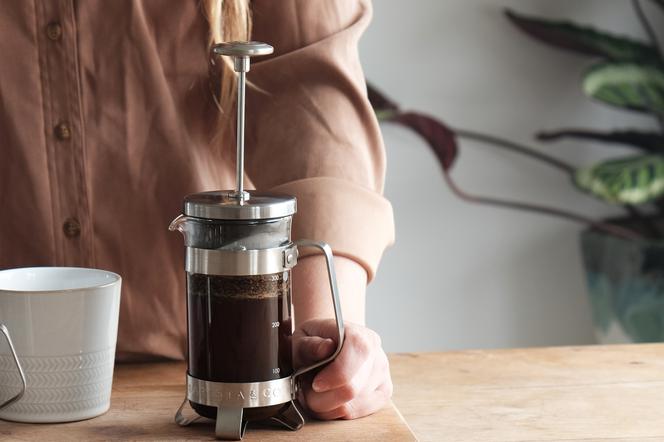 Zaparzacz do kawy – kawiarka, french press i inne. Jak parzyć kawę w domu?