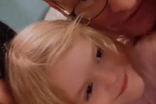 M jak miłość. Piotrek (Marcin Mroczek), Kinga (Katarzyna Cichopek), Emilka (Julia Kempka), Zuzia (Marcelina Kempka)