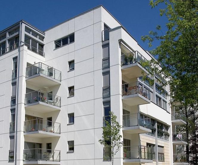 Jak wyegzekwować zakończenie budowy?