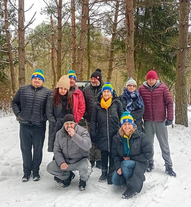 Majestatyczna Kamienna zapiera dech w piersiach. Zimowe kąpiele "naszych" Morsów      