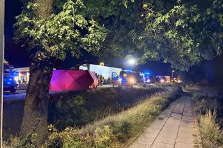 Błonie. Wjechali hulajnogą elektryczną prosto pod tira. Nie mieli szans, zaginęli na miejscu