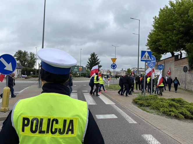Protest w Piaskach przeciwko wiatrakom
