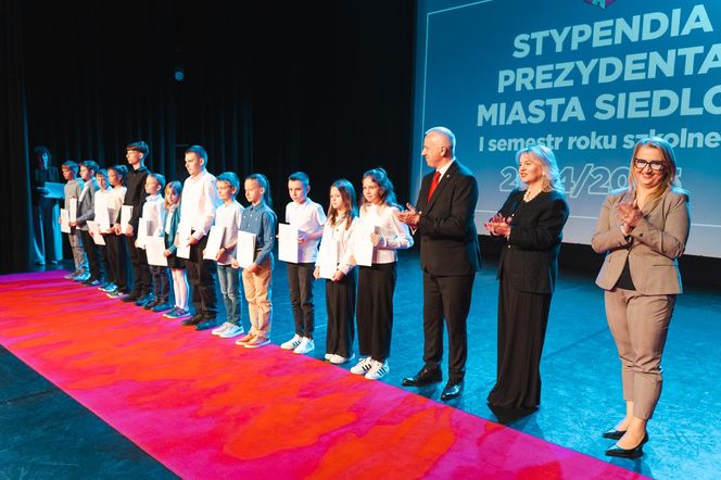Blisko 700 najzdolniejszych siedleckich uczniów z nagrodami za dokonania w nauce!