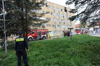 Koszalin: Dwie osoby zginęły w pożarze mieszkania. Ewakuowano prawie 50 osób 