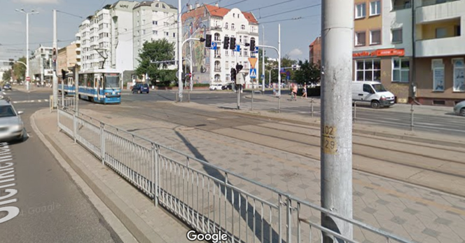 skrzyżowanie ul. Sienkiewicza i ul. Wyszyńskiego