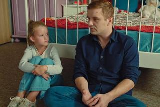 	Barwy szczęścia odc. 2945. Hubert (Marek Molak), Marysia (Nina Szumowska)