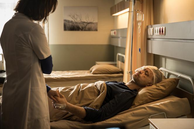 Diagnoza 4 sezon, odc. 10. Anna (Maja Ostaszewska), Michał Wolski (Maciej Zakościelny)