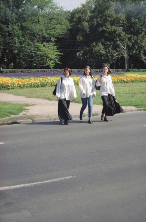 Tak wyglądała Warszawa lat 90.! Nie uwierzycie, ile się zmieniło [GALERIA]