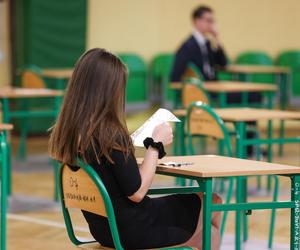 Egzaminy ósmoklasisty 2023 później! Na uczniów czeka wielka zmiana
