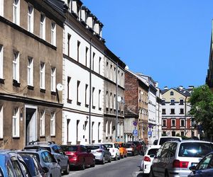 Kiedyś to było wolne miasto królewskie, teraz jest częścią Krakowa. Prawa miejskie traciło dwa razy