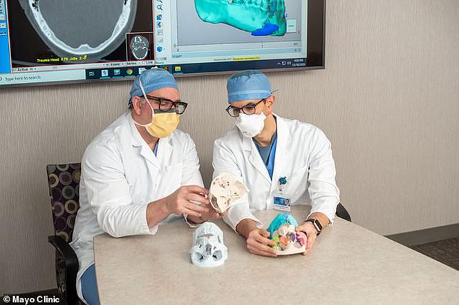 Lekarze poskładali mi czaszkę z puzzli! Przełomowa operacja