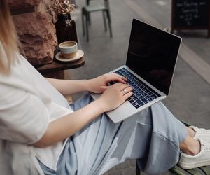 Białe plamy na mapie Warmii i Mazur. Tu wciąż brakuje dostępu do internetu