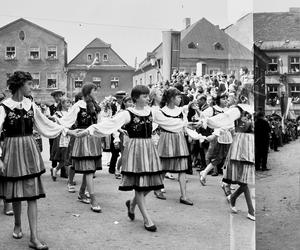 Pochód gwarkowski w latach 60. i 70.  Ale stroje! 