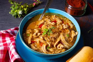 To 3 polskie potrawy przeszłości według AI. Dzisiaj odchodzą w zapomnienie a w PRL-u znał je każdy 