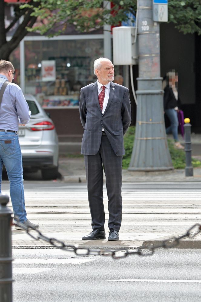 Chodzi bo nie może jeździć