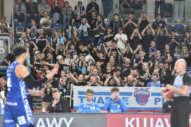 Arriva Polski Cukier Toruń - Anwil Włocławek, zdjęcia kibiców i zawodników z 4. meczu fazy play-off Orlen Basket Ligi