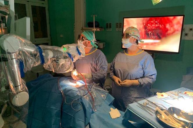 Operacja z użyciem endoskopu w USK w Białymstoku [ZDJĘCIA]